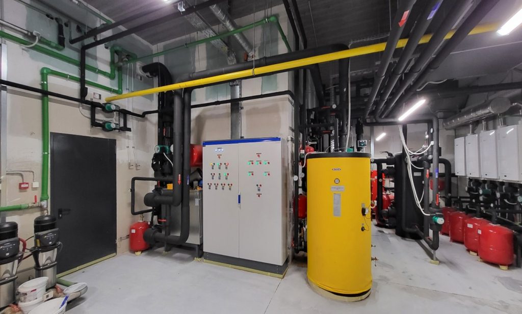 Figure 5 Hot and cold water engine room